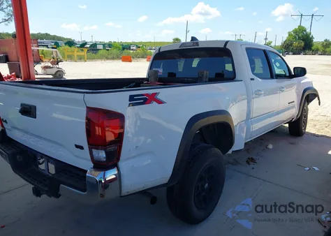 2023 Toyota Tacoma Sr5 V6 z USA, uszkodzony, nr VIN 3TYDZ5BN9PT037945